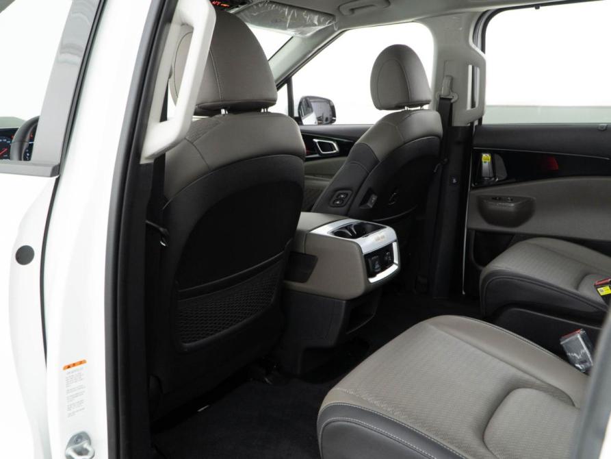 Kia Carnival IV Рестайлинг Москва  - изображение 17