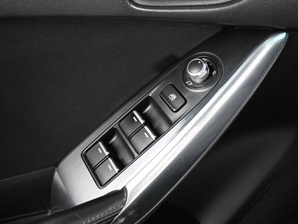 Mazda 6 III (GJ) Рестайлинг с пробегом 2016 года, цена 1 719 000 рублей, 167667 км, седан, Автокод Объявления
