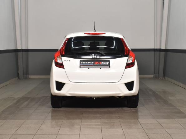 Honda Fit III с пробегом 2015 года, цена 889 999 рублей, 204593 км, хэтчбек, Автокод Объявления