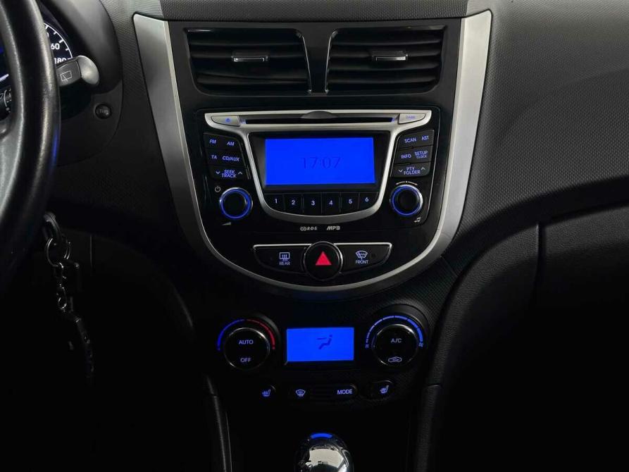 Hyundai Solaris I Москва  - изображение 7