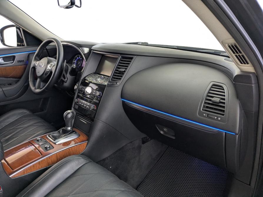 Infiniti QX70 Москва  - изображение 25