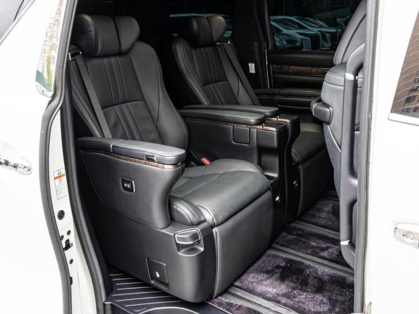 Toyota Alphard III Рестайлинг с пробегом 2020 года, цена 5 360 000 рублей, 88345 км, минивэн, Автокод Объявления