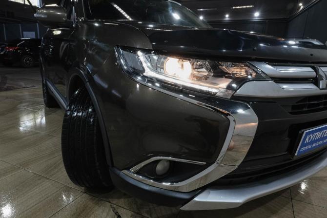 Mitsubishi Outlander III Рестайлинг 2 с пробегом 2015 года, цена 2 049 000 рублей, 166420 км, внедорожник, Автокод Объявления