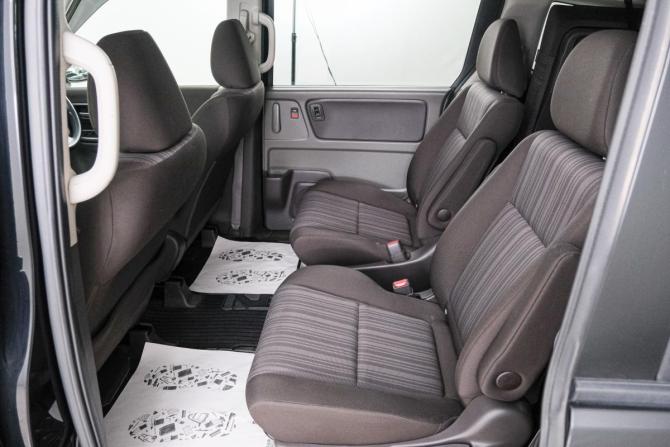 Honda Freed II с пробегом 2017 года, цена 1 499 000 рублей, 71000 км, компактвэн, Автокод Объявления