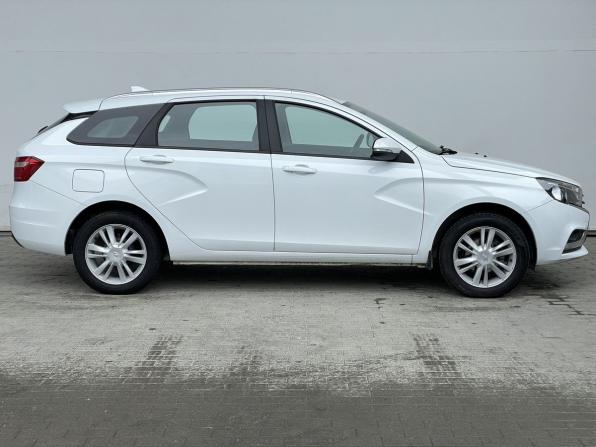 Lada (ВАЗ) Vesta I с пробегом 2018 года, цена 968 000 рублей, 92111 км, универсал, Автокод Объявления