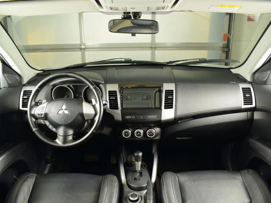 Mitsubishi Outlander II Рестайлинг Кемерово  - изображение 7