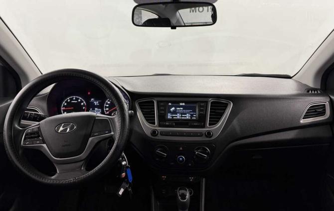 Hyundai Solaris II Рестайлинг с пробегом 2020 года, цена 1 475 000 рублей, 33726 км, седан, Автокод Объявления