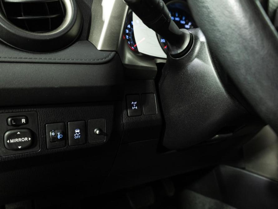Toyota RAV4 IV (XA40) Санкт-Петербург  - изображение 17