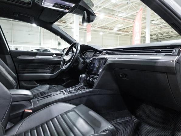 Volkswagen Passat B8 Рестайлинг с пробегом 2019 года, цена 4 039 700 рублей, 92409 км, универсал, Автокод Объявления