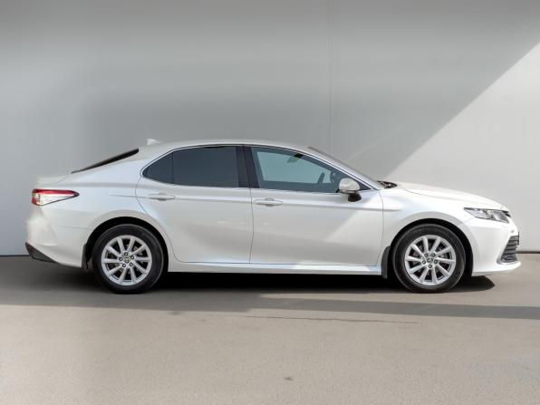 Toyota Camry VIII (XV70) Рестайлинг с пробегом 2021 года, цена 3 330 000 рублей, 88016 км, седан, Автокод Объявления