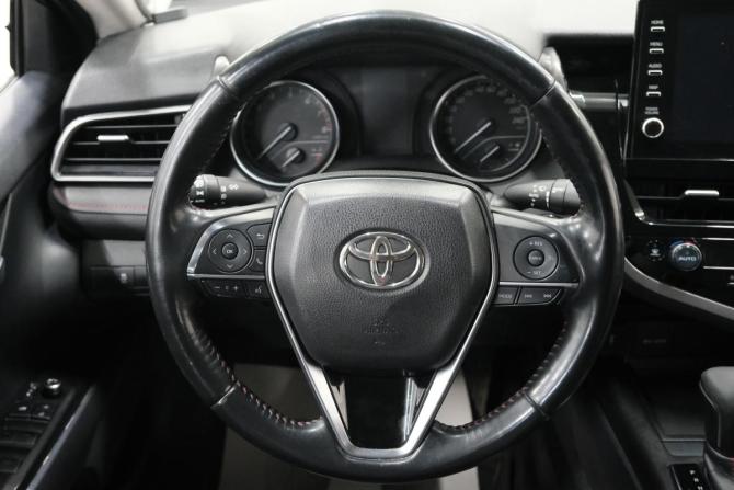 Toyota Camry VIII (XV70) Рестайлинг с пробегом 2021 года, цена 3 489 000 рублей, 62900 км, седан, Автокод Объявления