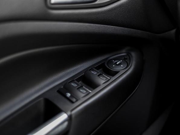 Ford Kuga II с пробегом 2013 года, цена 940 000 рублей, 219307 км, внедорожник, Автокод Объявления