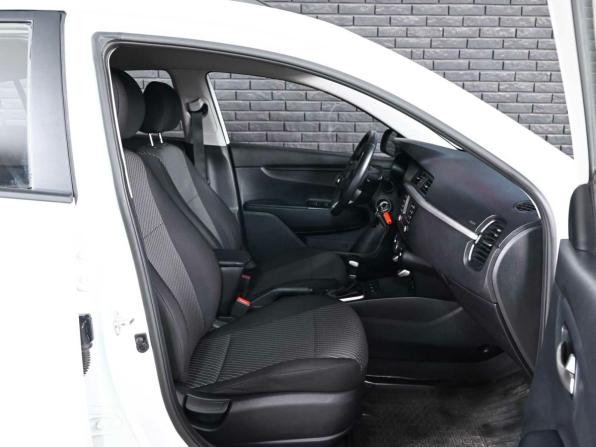 Kia Rio IV с пробегом 2020 года, цена 1 800 000 рублей, 77006 км, хэтчбек, Автокод Объявления