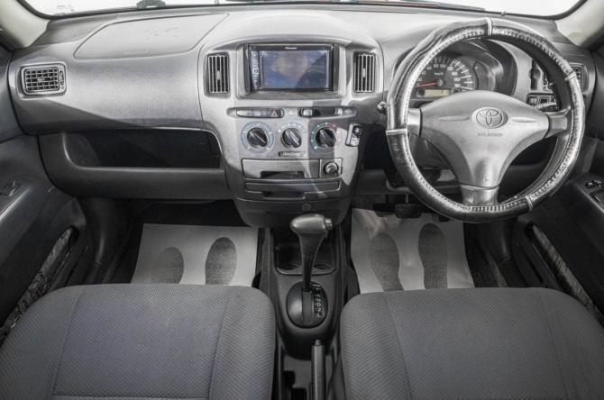 Toyota Probox I с пробегом 2013 года, цена 749 000 рублей, 268000 км, универсал, Автокод Объявления