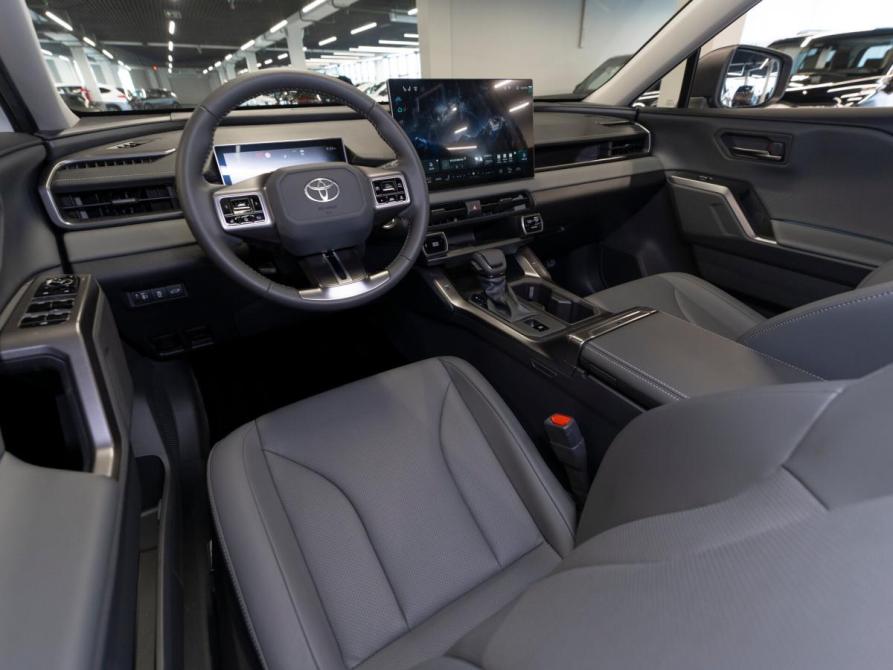 Toyota RAV4 VI (XA60) Москва  - изображение 7