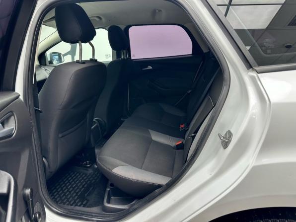 Ford Focus III с пробегом 2013 года, цена 699 900 рублей, 219728 км, универсал, Автокод Объявления