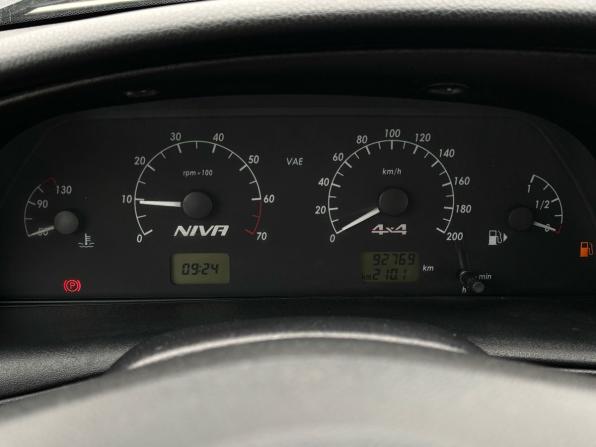 Chevrolet Niva I Рестайлинг с пробегом 2019 года, цена 740 000 рублей, 92766 км, внедорожник, Автокод Объявления