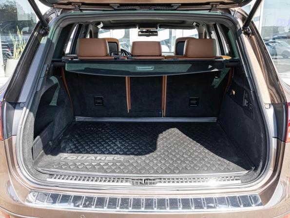 Volkswagen Touareg II с пробегом 2014 года, цена 2 340 000 рублей, 203941 км, внедорожник, Автокод Объявления