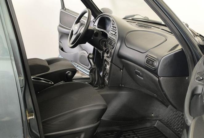 Chevrolet Niva I Рестайлинг с пробегом 2015 года, цена 585 000 рублей, 139944 км, внедорожник, Автокод Объявления