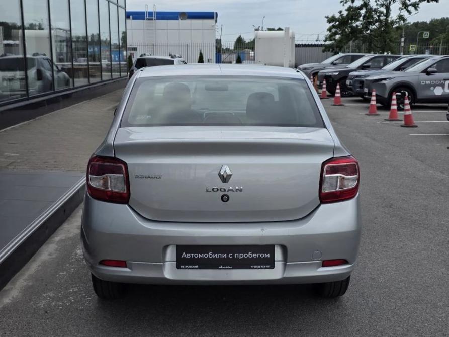 Renault Logan II Санкт-Петербург  - изображение 7