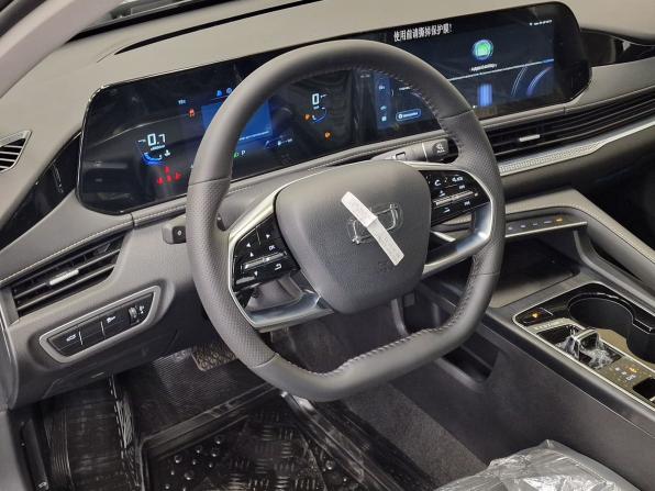 Новый FAW Bestune B70 I 2024 года, цена 2 300 000 рублей, лифтбек, Автокод Объявления