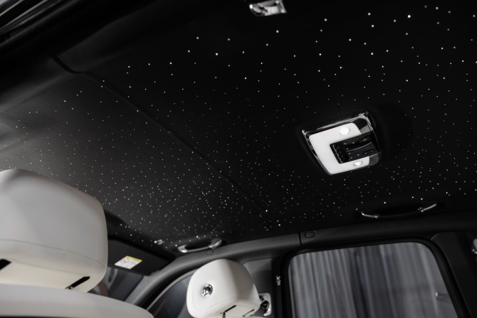 Новый Rolls-Royce Cullinan I Рестайлинг 2024 года, цена 94 846 800 рублей, внедорожник, Автокод Объявления