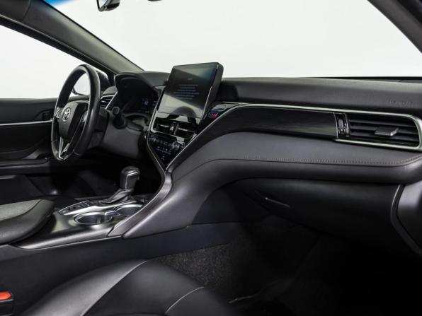 Toyota Camry VIII (XV70) Рестайлинг с пробегом 2022 года, цена 3 699 000 рублей, 72328 км, седан, Автокод Объявления