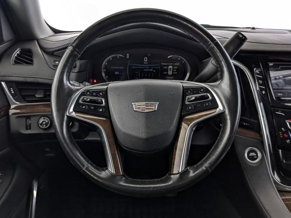Cadillac Escalade IV с пробегом 2016 года, цена 4 125 000 рублей, 123601 км, внедорожник, Автокод Объявления