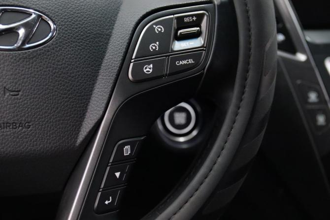Hyundai Santa Fe III с пробегом 2013 года, цена 1 695 950 рублей, 205040 км, внедорожник, Автокод Объявления