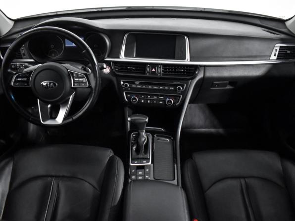 Kia Optima IV Рестайлинг с пробегом 2018 года, цена 1 900 000 рублей, 88000 км, седан, Автокод Объявления