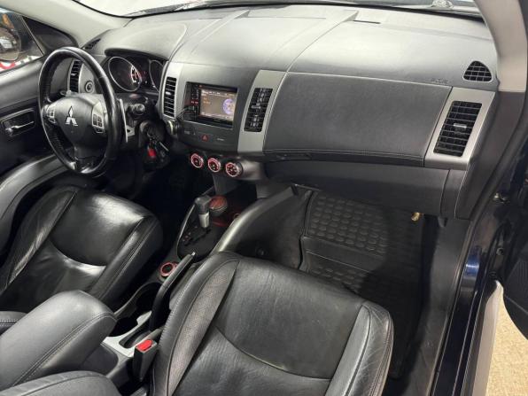 Mitsubishi Outlander II Рестайлинг с пробегом 2009 года, цена 829 000 рублей, 278000 км, внедорожник, Автокод Объявления