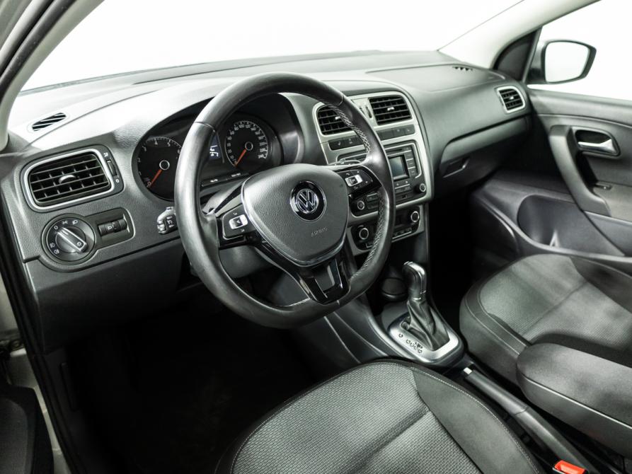 Volkswagen Polo V Рестайлинг Санкт-Петербург  - изображение 11