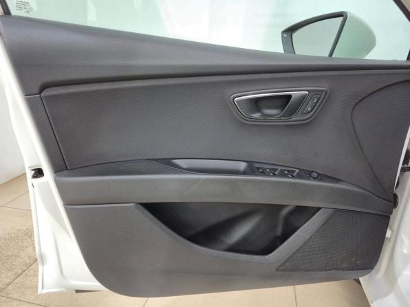 SEAT Leon III с пробегом 2013 года, цена 870 000 рублей, 197668 км, хэтчбек, Автокод Объявления