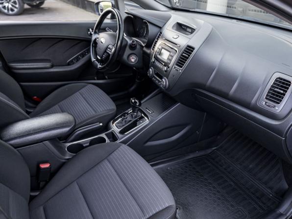 Kia Cerato III Рестайлинг (Classic) с пробегом 2016 года, цена 1 595 000 рублей, 56570 км, седан, Автокод Объявления