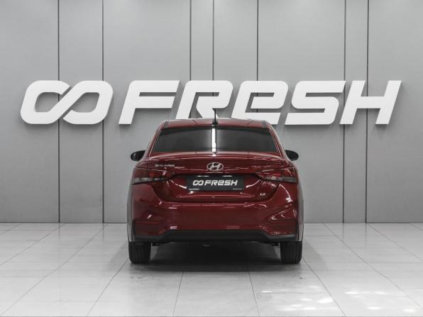Hyundai Solaris II с пробегом 2017 года, цена 1 460 000 рублей, 64791 км, седан, Автокод Объявления