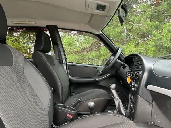 Chevrolet Niva I Рестайлинг с пробегом 2016 года, цена 699 000 рублей, 66700 км, внедорожник, Автокод Объявления