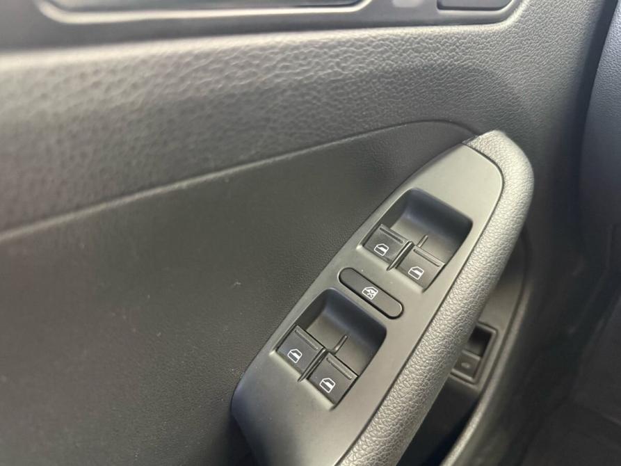 Volkswagen Jetta VI Рестайлинг Уфа  - изображение 12