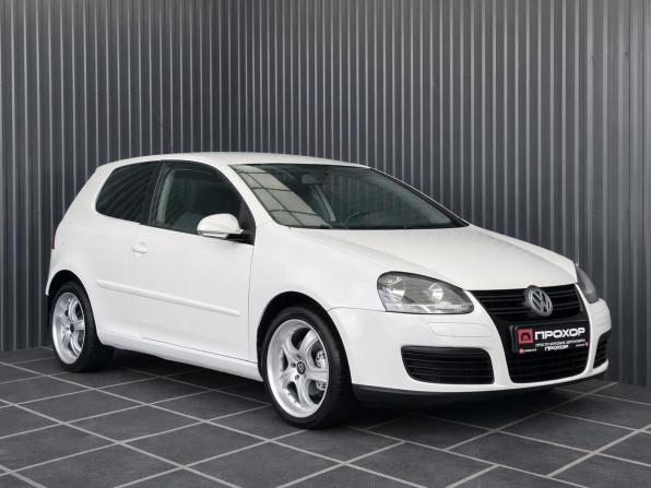 Volkswagen Golf V с пробегом 2008 года, цена 450 000 рублей, 274120 км, хэтчбек, Автокод Объявления
