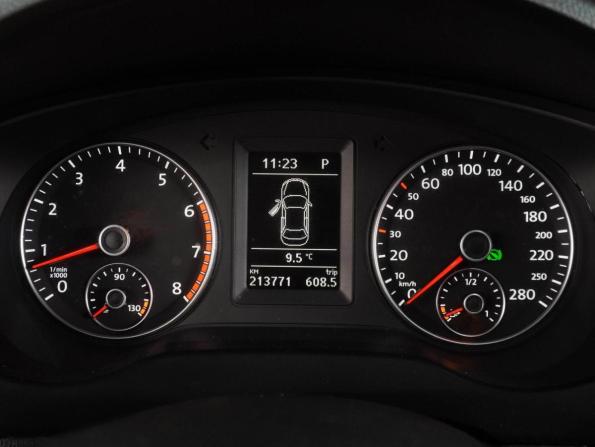 Volkswagen Jetta VI с пробегом 2013 года, цена 1 049 000 рублей, 213771 км, седан, Автокод Объявления