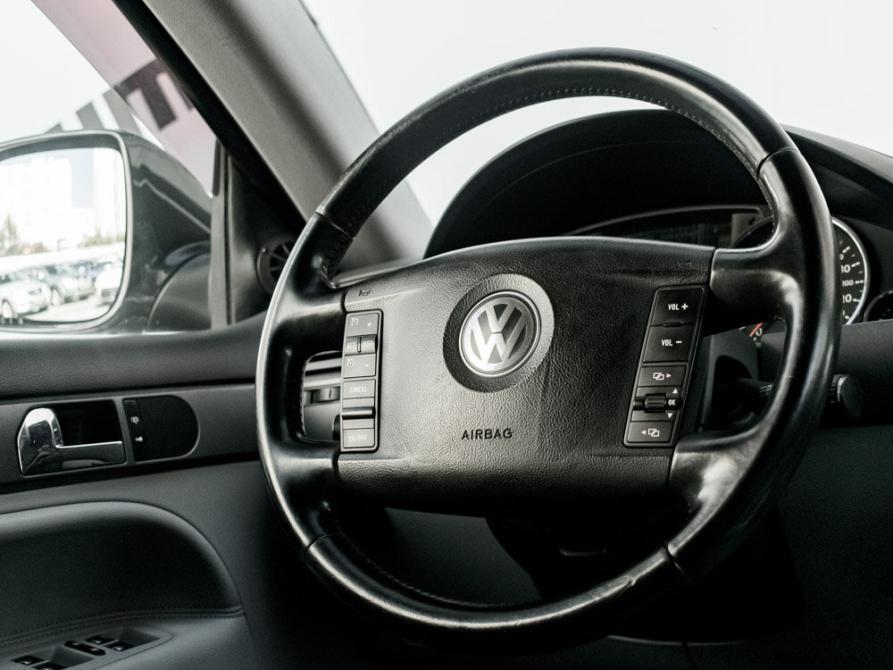 Volkswagen Touareg I Рестайлинг Екатеринбург  - изображение 14