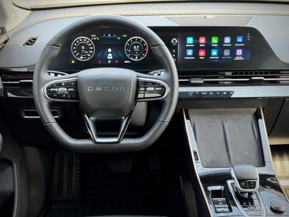 Omoda C5 I с пробегом 2023 года, цена 1 900 000 рублей, 30670 км, внедорожник, Автокод Объявления