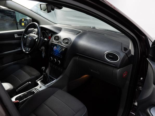 Ford Focus II Рестайлинг с пробегом 2010 года, цена 570 000 рублей, 209007 км, хэтчбек, Автокод Объявления