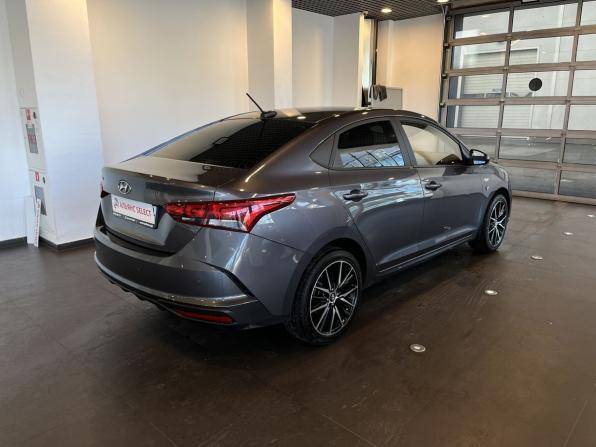 Hyundai Solaris II Рестайлинг с пробегом 2021 года, цена 1 370 000 рублей, 104000 км, седан, Автокод Объявления
