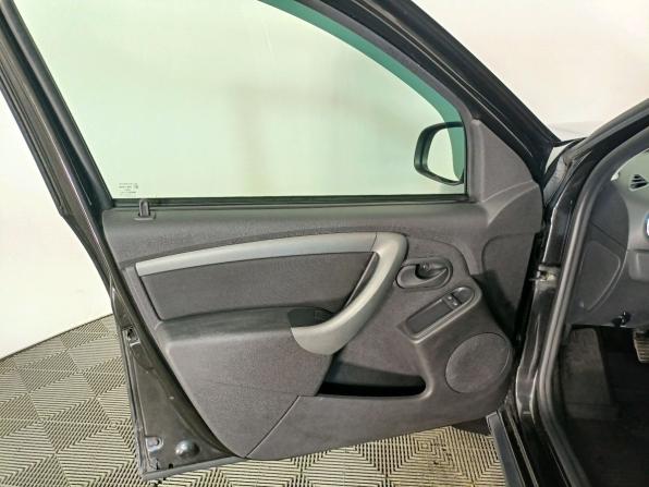 Renault Duster I Рестайлинг с пробегом 2020 года, цена 1 399 000 рублей, 100000 км, внедорожник, Автокод Объявления