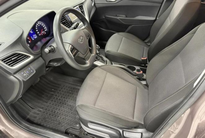 Hyundai Solaris II с пробегом 2018 года, цена 1 420 000 рублей, 87805 км, седан, Автокод Объявления
