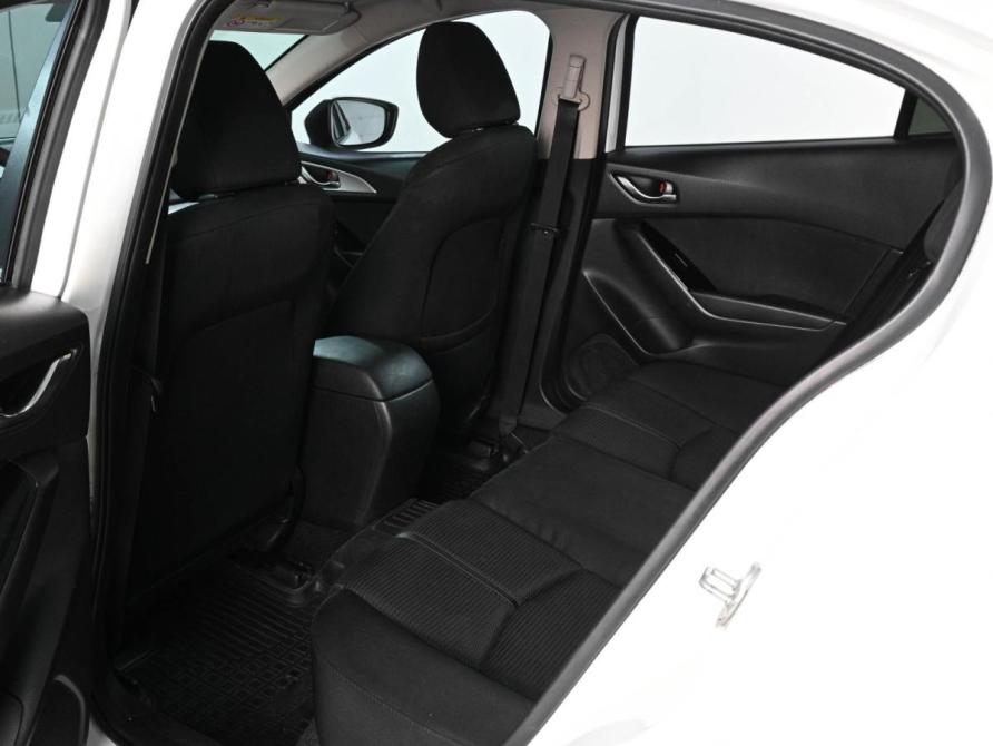 Mazda 3 III (BM) Рестайлинг Ростов-на-Дону  - изображение 11