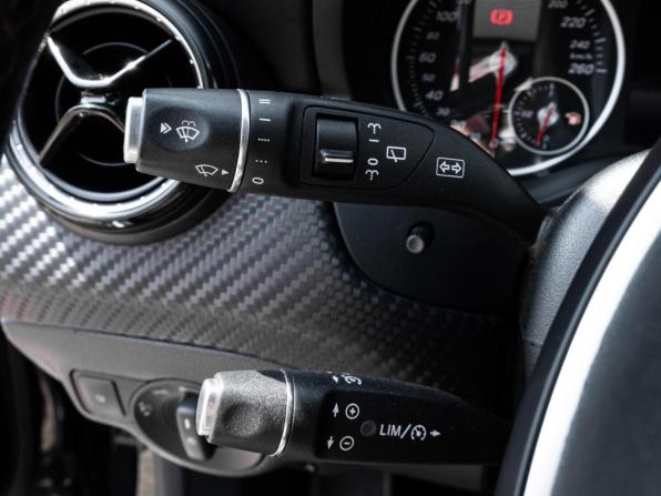 Mercedes-Benz GLA I (X156) Рестайлинг с пробегом 2018 года, цена 2 100 000 рублей, 93568 км, внедорожник, Автокод Объявления