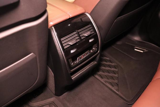 BMW X7 I (G07) с пробегом 2019 года, цена 7 200 000 рублей, 201000 км, внедорожник, Автокод Объявления
