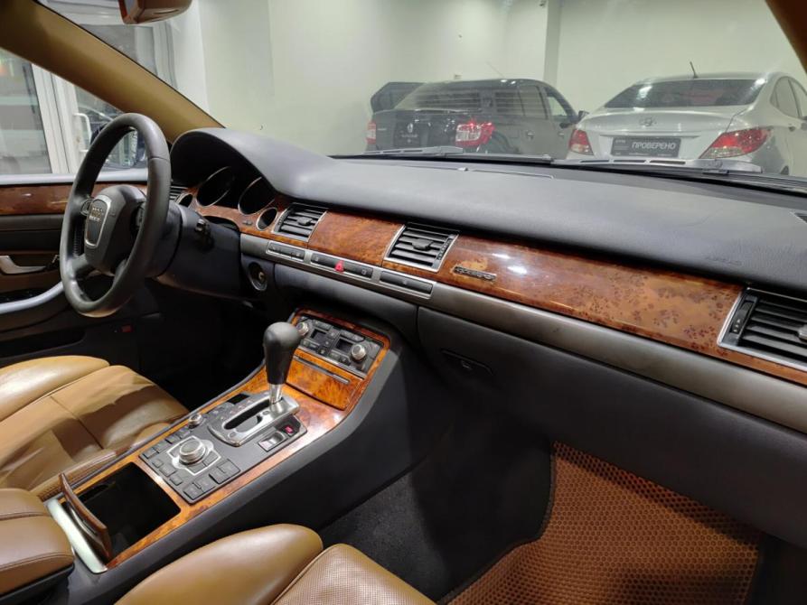 Audi A8 II (D3) Рестайлинг Казань  - изображение 13