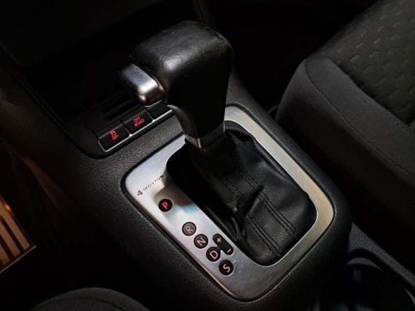 Volkswagen Tiguan I с пробегом 2010 года, цена 980 000 рублей, 250214 км, внедорожник, Автокод Объявления